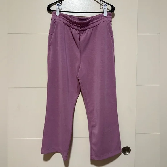 Lululemon Softstreme High-Rise Straight Leg Cropped Pant in Velvet Dust Size 10 - Picture 1 of 16